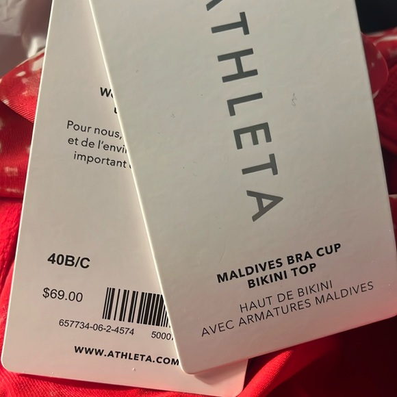 NWT-Athleta Red/White Maldives Bra Cup Bikini Top, Size 40B/C - Picture 5 of 5